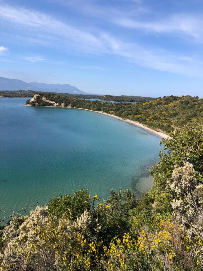 Mare E Monti Apartment Aleria  Luaran gambar