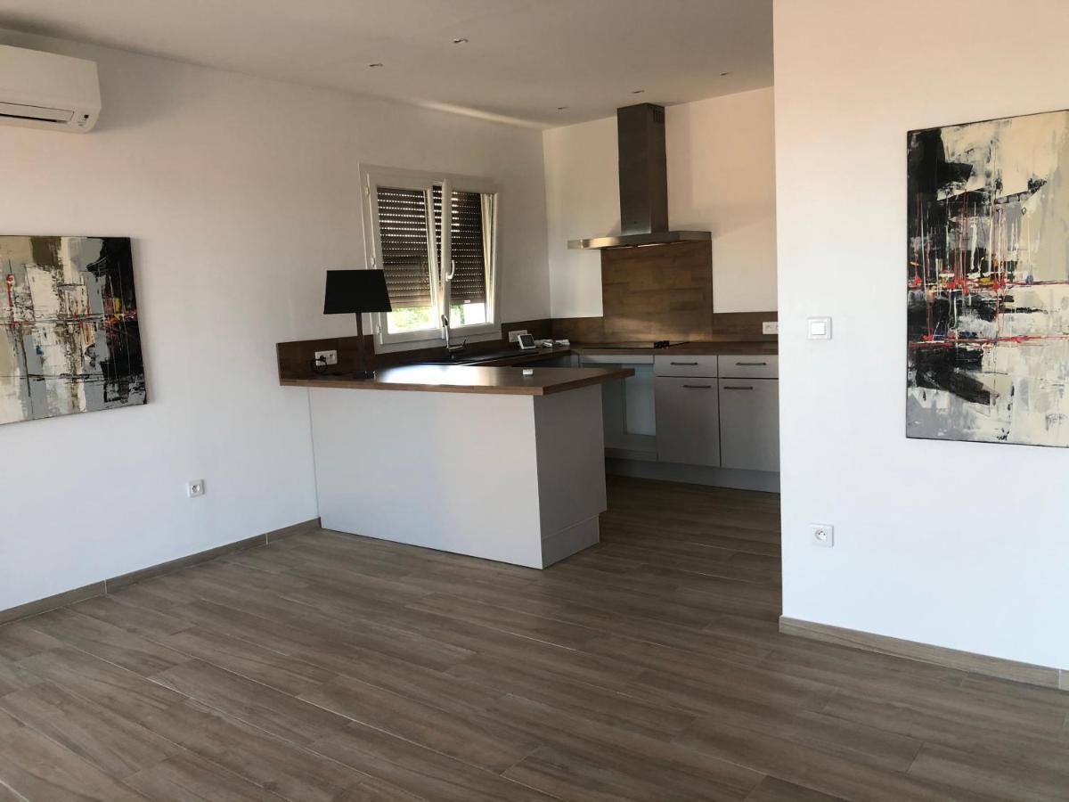 Mare E Monti Apartment Aleria  Luaran gambar